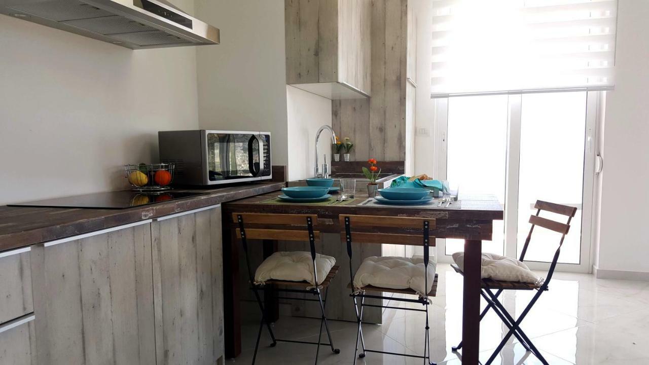 Cirasola Home - White Residence 1 Saranda Dış mekan fotoğraf